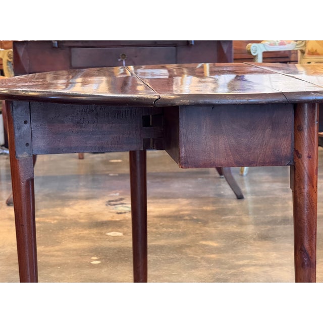 Brown Early 19th Century George III Mahogany Drop-Leaf Table For Sale - Image 8 of 12