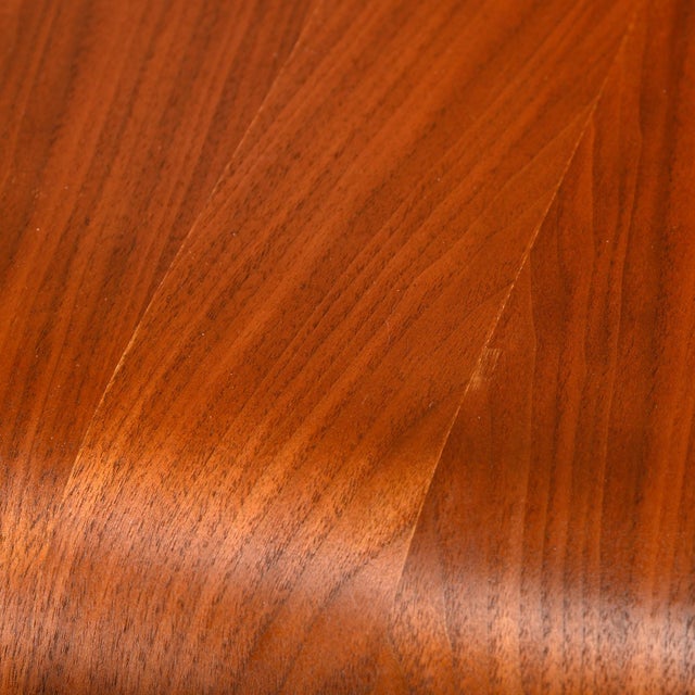 Early DCW Chair in Walnut Plywood by Charles and Ray Eames for Herman Miller, 1950s For Sale - Image 10 of 18