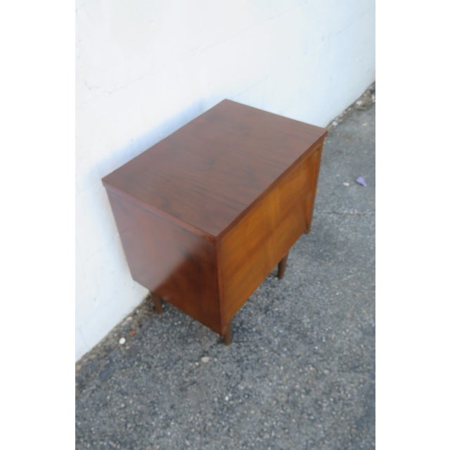 Mid Century Modern Inlay Nightstand Side End Bedside Table 6265 For Sale - Image 11 of 12