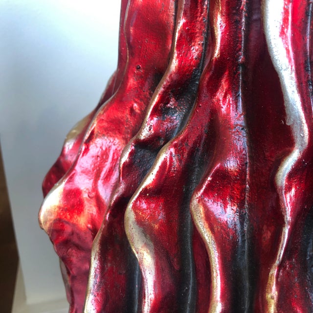1990s Italian Tall Vase Featuring a Contemporary Design and a Crimson Red Finish. - a Pair For Sale - Image 4 of 13