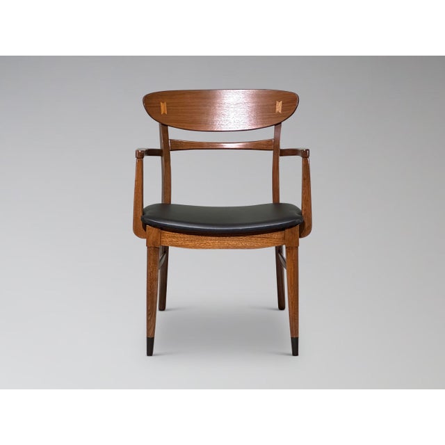 Lane Furniture Restored Lane Acclaim Walnut Dining Chairs Set of 7 For Sale - Image 4 of 17