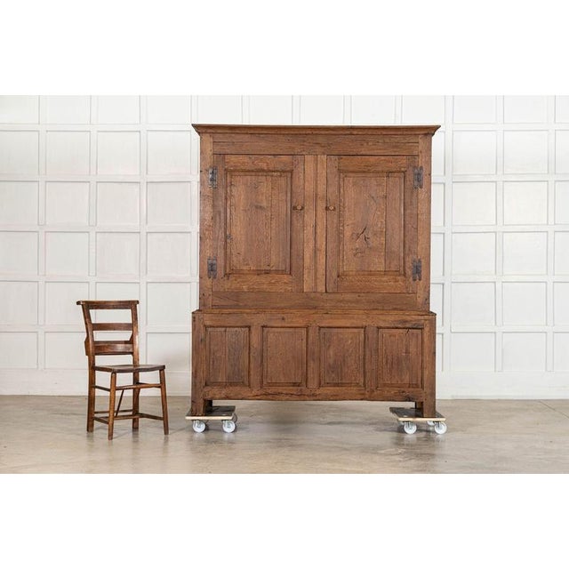 18th Century English Stripped Oak Livery Cupboard, 1780 For Sale - Image 4 of 18