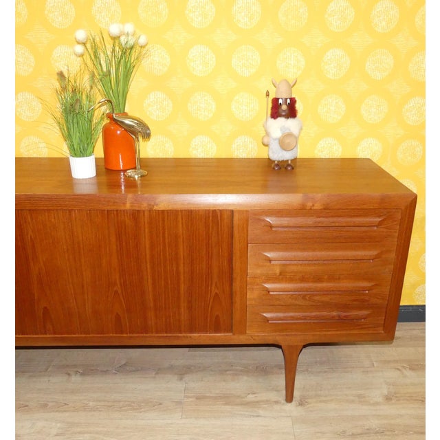 Brown Teak Sideboard by Ib Kofod-Larsen for Faarup Møbelfabrik, 1960s For Sale - Image 8 of 14