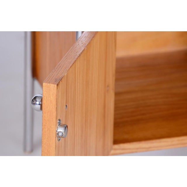 Wood Bauhaus Chrome Bedside Tables attributed to R. Slezák, Former Czechoslovakia, 1930s, Set of 2 For Sale - Image 7 of 12