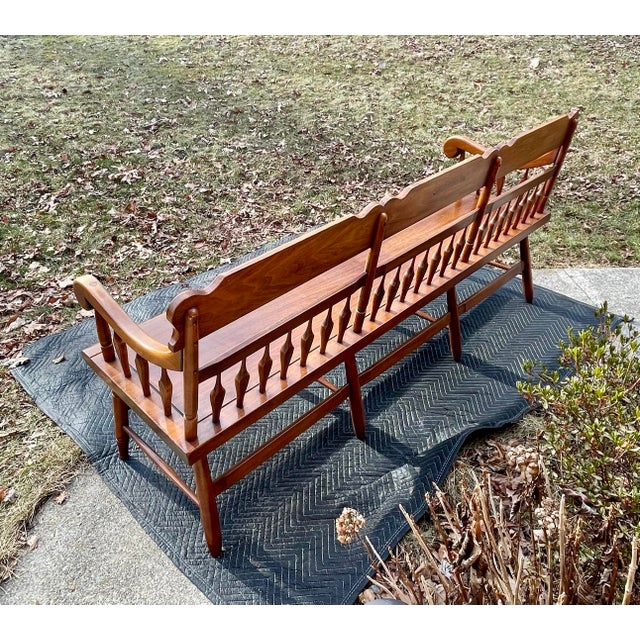 Mid 20th Century Fredrick Duckloe Half-Arrow Back Deacon’s Bench For Sale - Image 4 of 12
