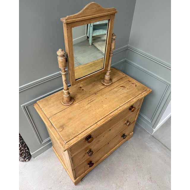 English-Style Dressing Table in Pine, 1890s For Sale - Image 10 of 15