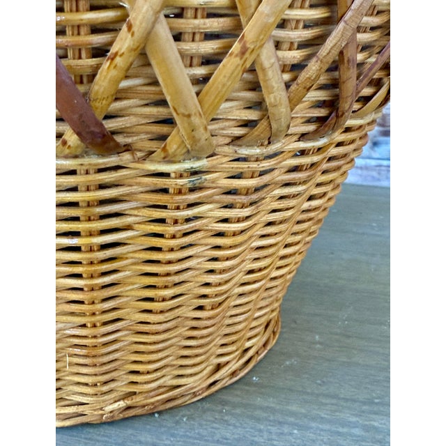 Mid 20th Century Mid-20th Century Coastal Boho Woven Rattan Table Lamp For Sale - Image 5 of 12