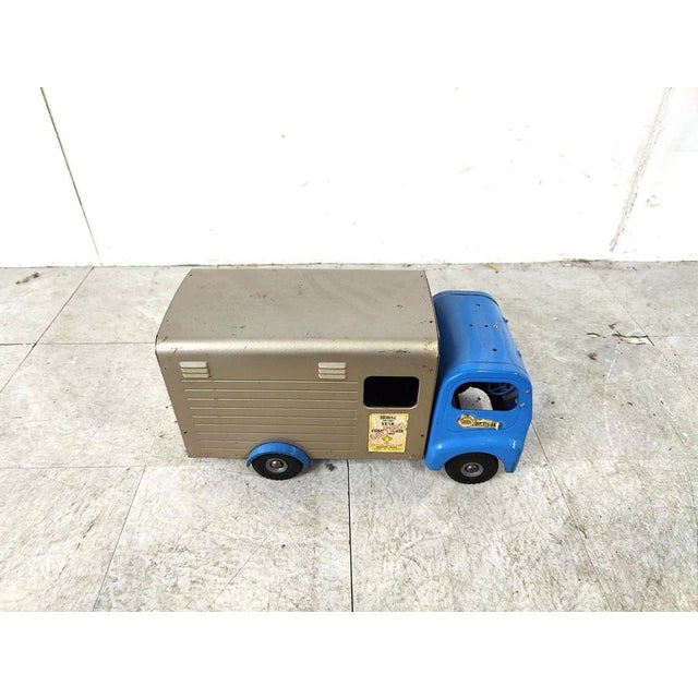 1950s Vintage Tin Toy Car from Tri-Ang, 1950s For Sale - Image 5 of 9