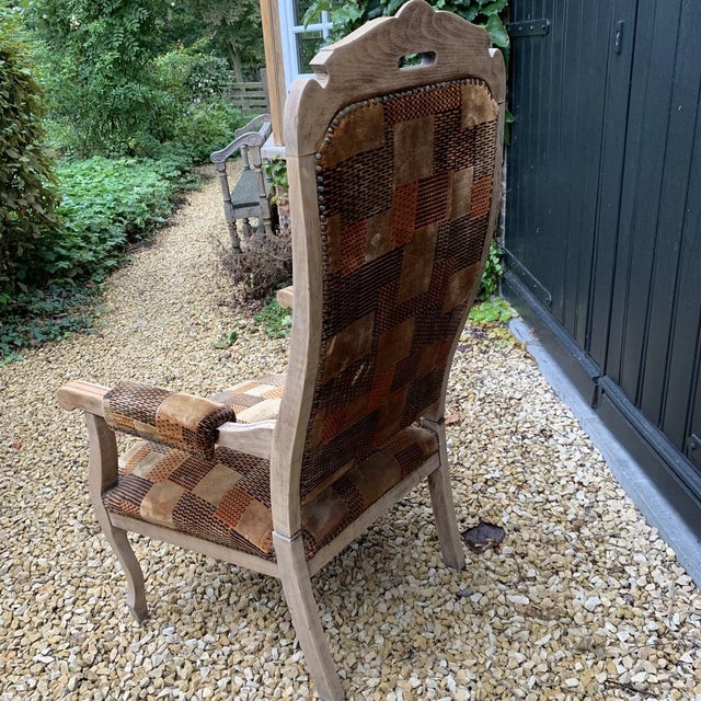 Voltaire armchair in raw walnut and patchwork style velvet coating in hot tones. Eternal and timeless, it is, moreover, in...