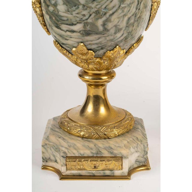 Napoleon III Marble and Gilt Bronze Cassolettes, Set of 2 For Sale - Image 4 of 10