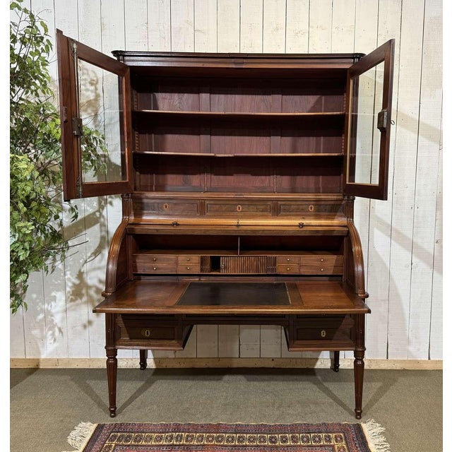 Louis XVI period cylinder desk in mahogany and walnut, with clover locks - H=2m11, W=1m47, D closed=73cm, D open=1m02.