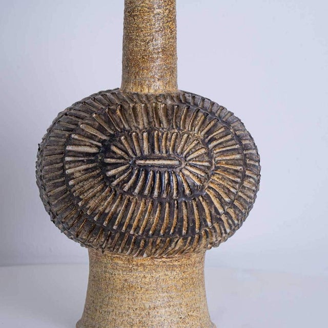 Axella Ceramic Beige Brown Lamp with Custom Shade by R. Houben, Denmark, 1970 For Sale - Image 3 of 10