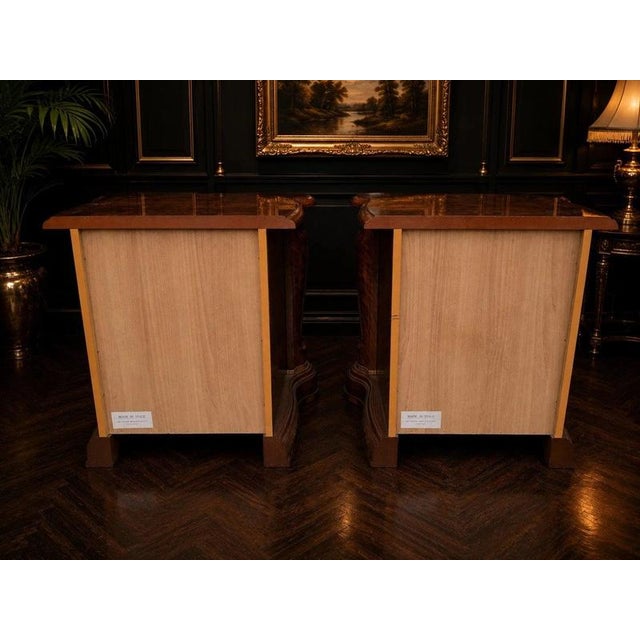 Wood Italian Burr Walnut Bedside Cabinets by Fulgini Orilio, 1980s, Set of 2 For Sale - Image 7 of 10
