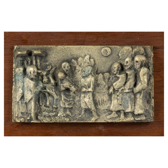 Brass Relief on Wood Base, Early 20th Century For Sale - Image 5 of 5