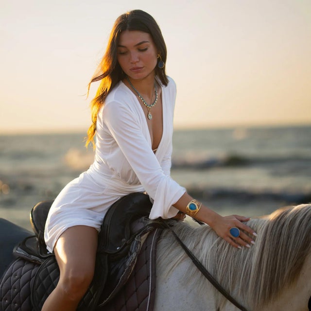 Vintage Blue Cat Eye Chunky Cuff Bracelet For Sale - Image 4 of 7