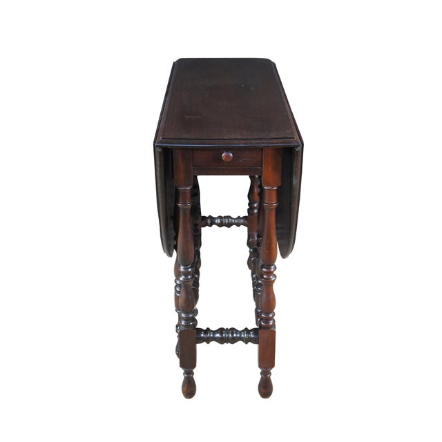 Victorian Antique Elite William & Mary Style Walnut Oval Drop Leaf Gateleg Console Table For Sale - Image 3 of 11