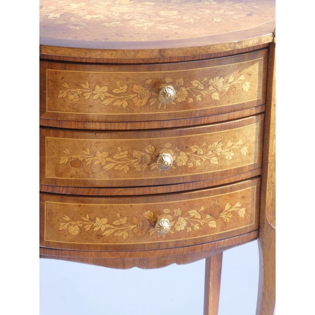French Louis XV Nightstand with Drawers and Floral Details, 1920s For Sale - Image 12 of 14