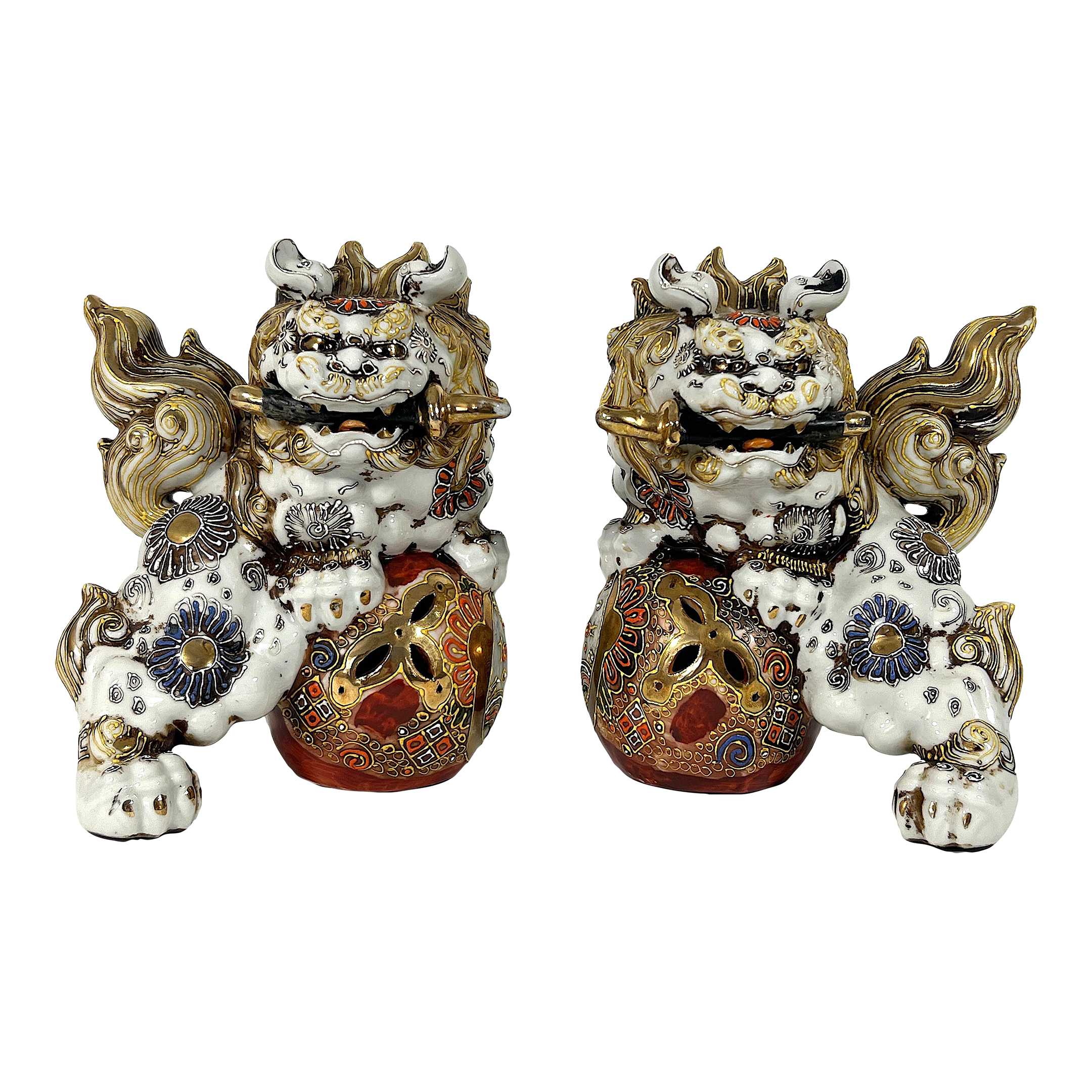 Japanese Showa Era White & Gold Kutani Porcelain Foo Lions
