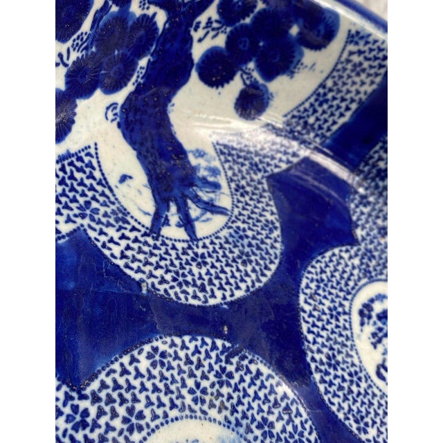 19th Century Japanese Imari Porcelain Wash Basin With Sho-Chiku-Bai Motif For Sale - Image 11 of 17