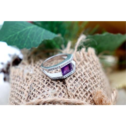 White Gold Ring Cut Into Two Bands For Sale - Image 4 of 7