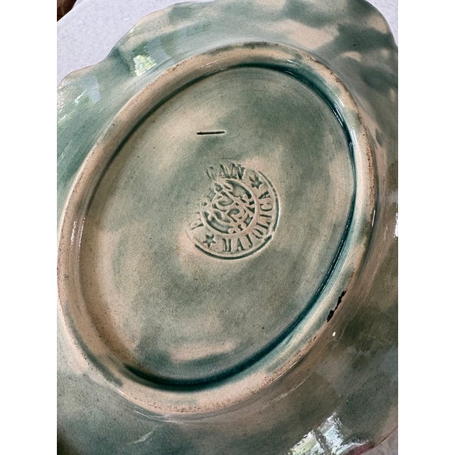 Shabby Chic 19th-Century Etruscan Majolica Leaf Dish For Sale - Image 3 of 5