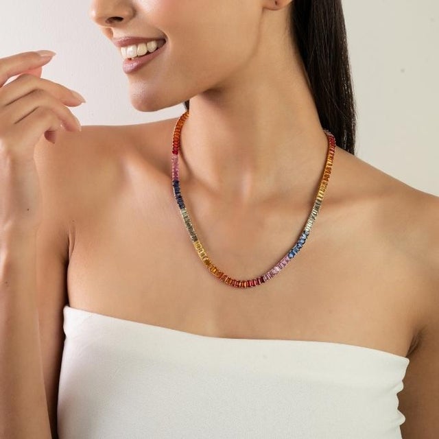 Blue Mid 20th Century 37.66Ct Natural Rainbow Sapphire Tennis Necklace in 14k Gold For Sale - Image 8 of 14