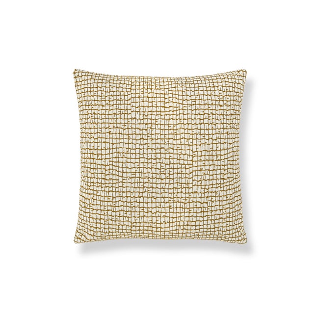 Scalamandré is a heritage American textile brand rooted in luxury and high-end design since its inception in 1929. Founder...