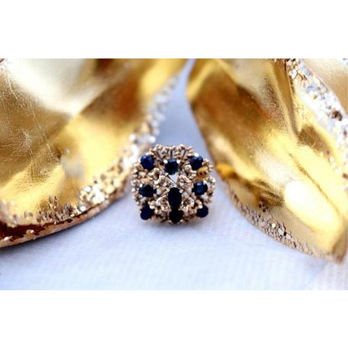 Gold Gold Shower Shaped Ring For Sale - Image 8 of 9