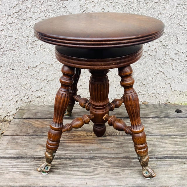 Early 1900s Adjustable Oak Piano Stool With Glass Ball Claw Feet For Sale - Image 4 of 12