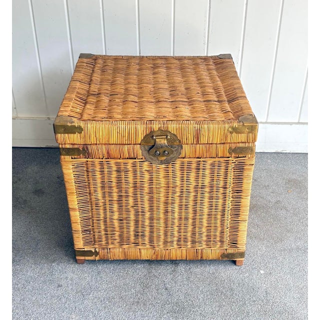 Wood 1970s Chinoiserie Wicker Hinge-Top Trunk/Chest W/ Brass Accents For Sale - Image 7 of 7