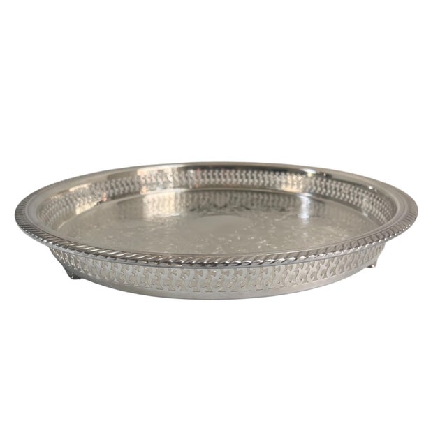 English Large Vintage Rogers Etched Silver Plate Footed Pierced Gallery Serving Tray For Sale - Image 3 of 9