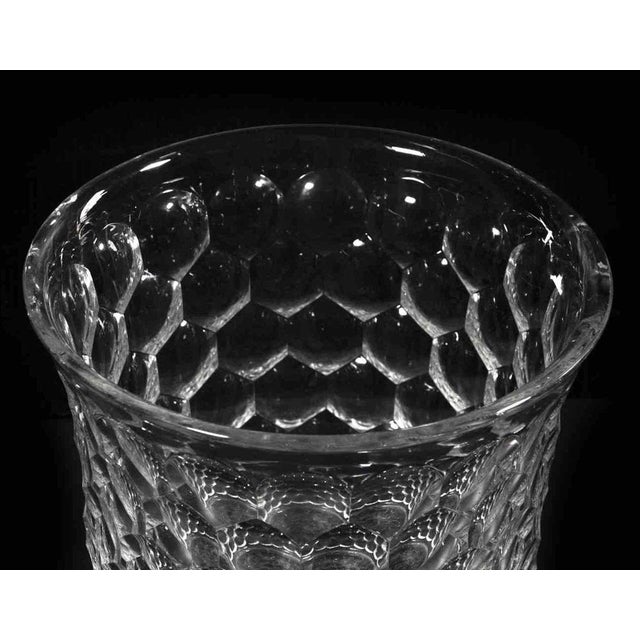 Vintage Crystal Vase with Honeycomb Decoration, France, 1970s For Sale - Image 4 of 5