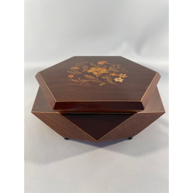 1970s Italian Hexagon Marquetry Musical Jewelry Box For Sale - Image 6 of 12