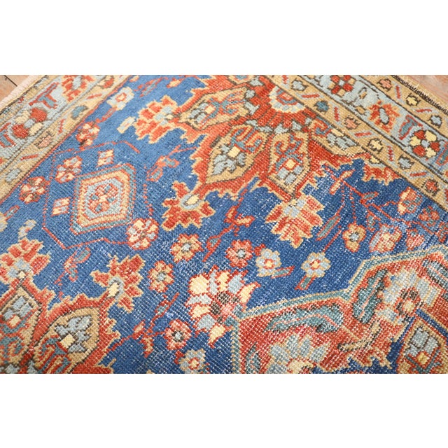 Persian Heriz Scatter Size rug from the 2nd quarter of the 20th century. Measures: 2'10'' x 4'11''.