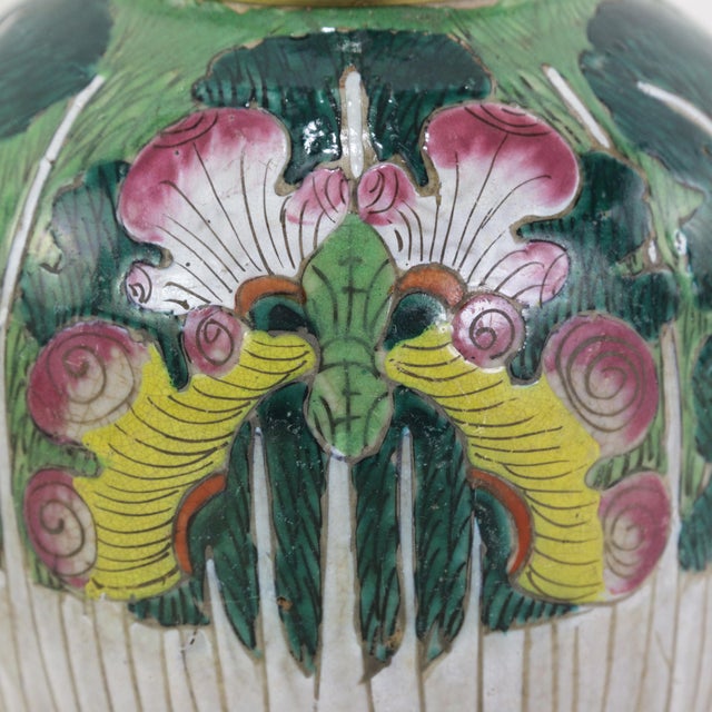 Dark Green Antique Famille Rose Porcelain Bok Choy Table Lamp With Cabbage Leaf and Butterfly Motif For Sale - Image 8 of 15