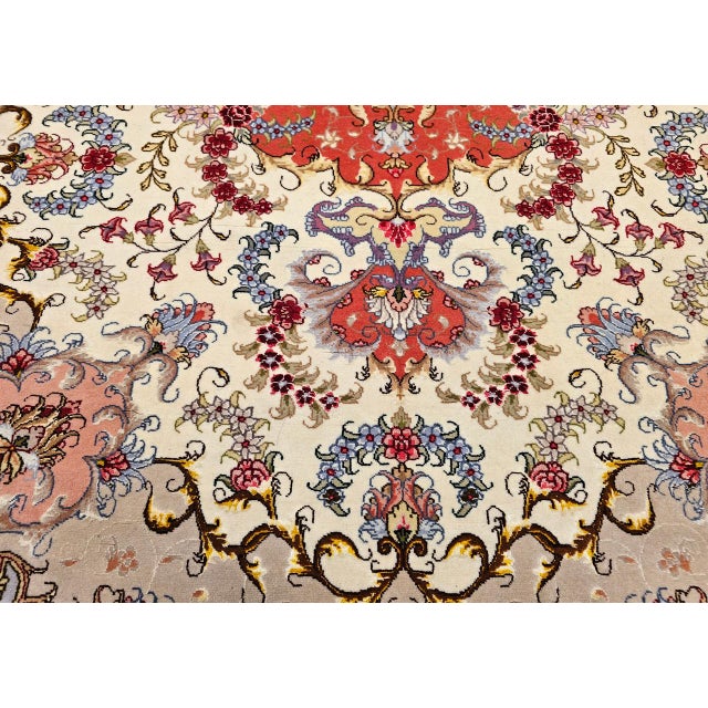Vintage Persian Tabriz Area Rug, Hand-Knotted Wool & Silk, Floral Pattern, Ivory & Salmon, 5x7 For Sale - Image 12 of 16