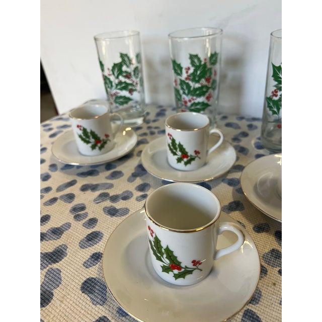 White 1970s Collection of Vintage Mistletoe Glassware, Espresso Cups With Saucers For Sale - Image 8 of 12