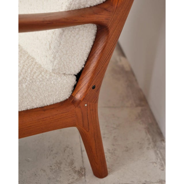 Senator Series 3-Seater Sofa in Teak with Bouclé Upholstery by Ole Wanscher for France & Daverkosen, Denmark, 1950s For Sale - Image 14 of 18