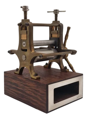 Micro Manual Engraving Machine by Giacomo Vavassori, 1960s