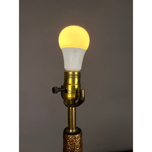 Mid-Century Modern Vintage Fortune Lamp Co. Gilt Genie Bottle Table Lamp For Sale - Image 3 of 8