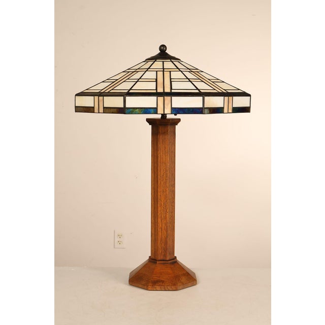 Late 20th Century Stickley Mission Collection Table Lamp With Leaded Glass Shade For Sale - Image 10 of 18
