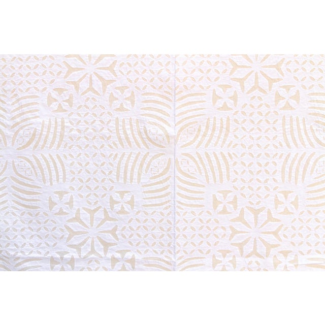 Indian Hibiscus Star Cotton Applique Bedcover For Sale - Image 3 of 6