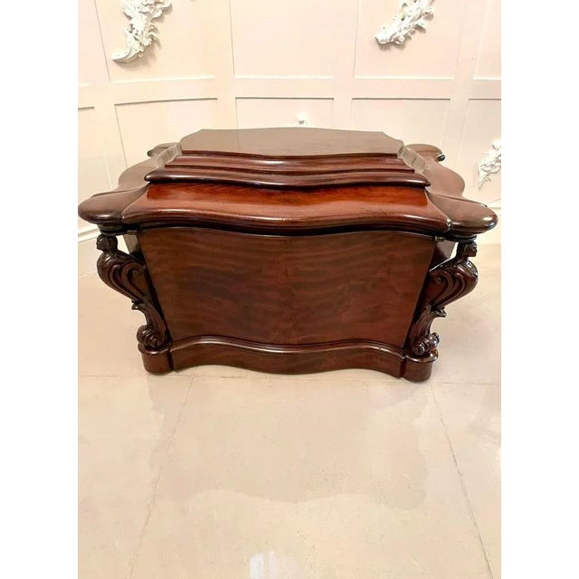 Antique William IV Mahogany Serpentine Shaped Wine Cooler For Sale - Image 4 of 18