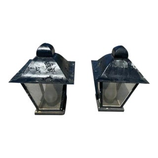 Antique Pair of 19th-Century Lanterns For Sale