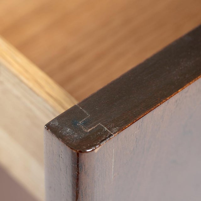 Walnut Veneered Nightstands with Drawer from Baker Furniture, 1950s, Set of 2 For Sale - Image 16 of 18