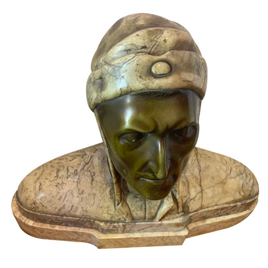 Marble Bust of the Italian Poet Dante Alighieri, 1900 For Sale