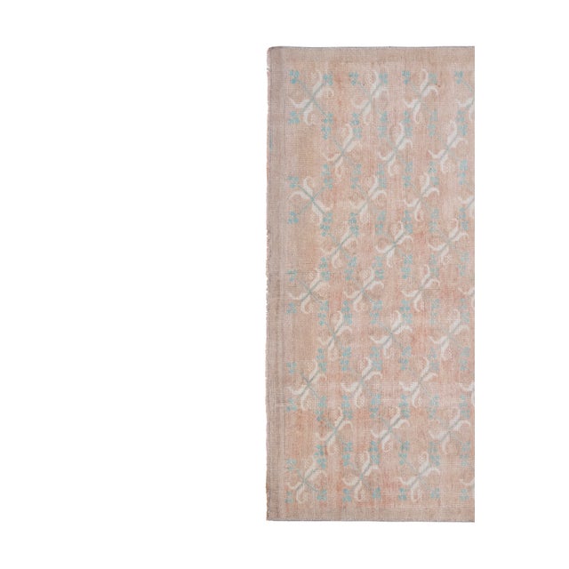 1960s Vintage Faded Turkish Karapinar Rug 4'7'' X 7'1'' For Sale - Image 5 of 11