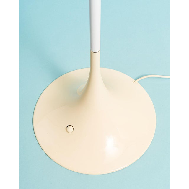 Louis Poulsen Panthella Floor Lamp by Verner Panton for Louis Poulsen, 1970s For Sale - Image 4 of 8