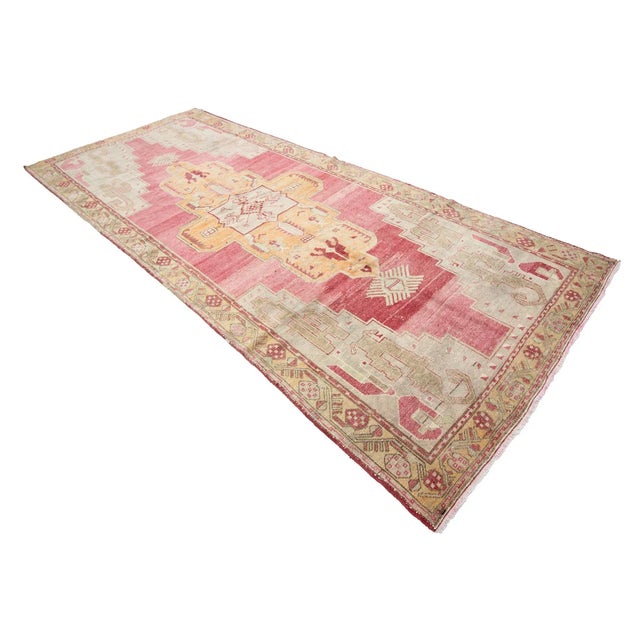 1960s Vintage Turkish Wool Konya Rug- 5′1″ × 11′11″ For Sale - Image 4 of 7