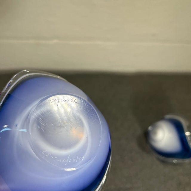 Blue Mid 20th Century Flygsfors Coquille Glass Bowls - Set of 2 For Sale - Image 8 of 11